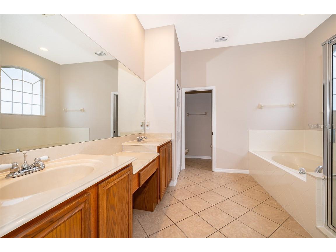 2335 Cedar Garden Drive Orlando FL 32824 O6343319 image35