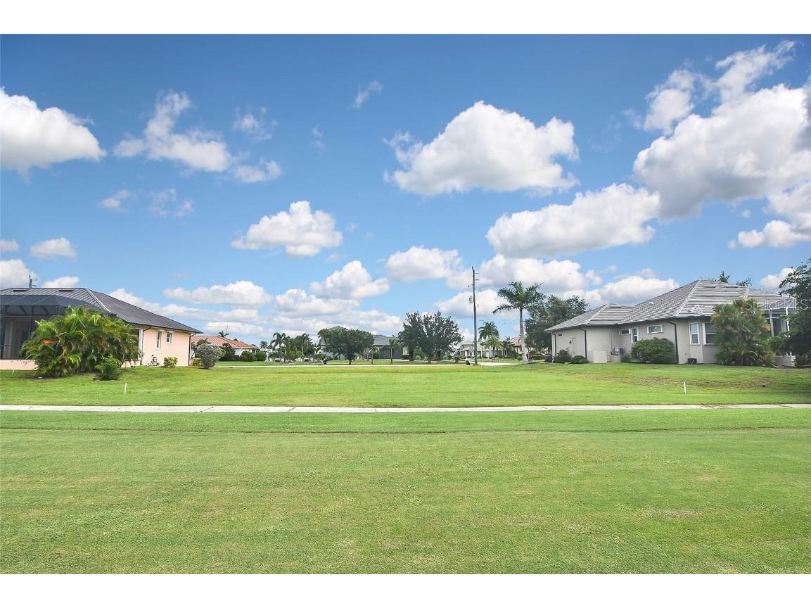 2335 Deborah Drive Punta Gorda FL 33950 C7496223 image1