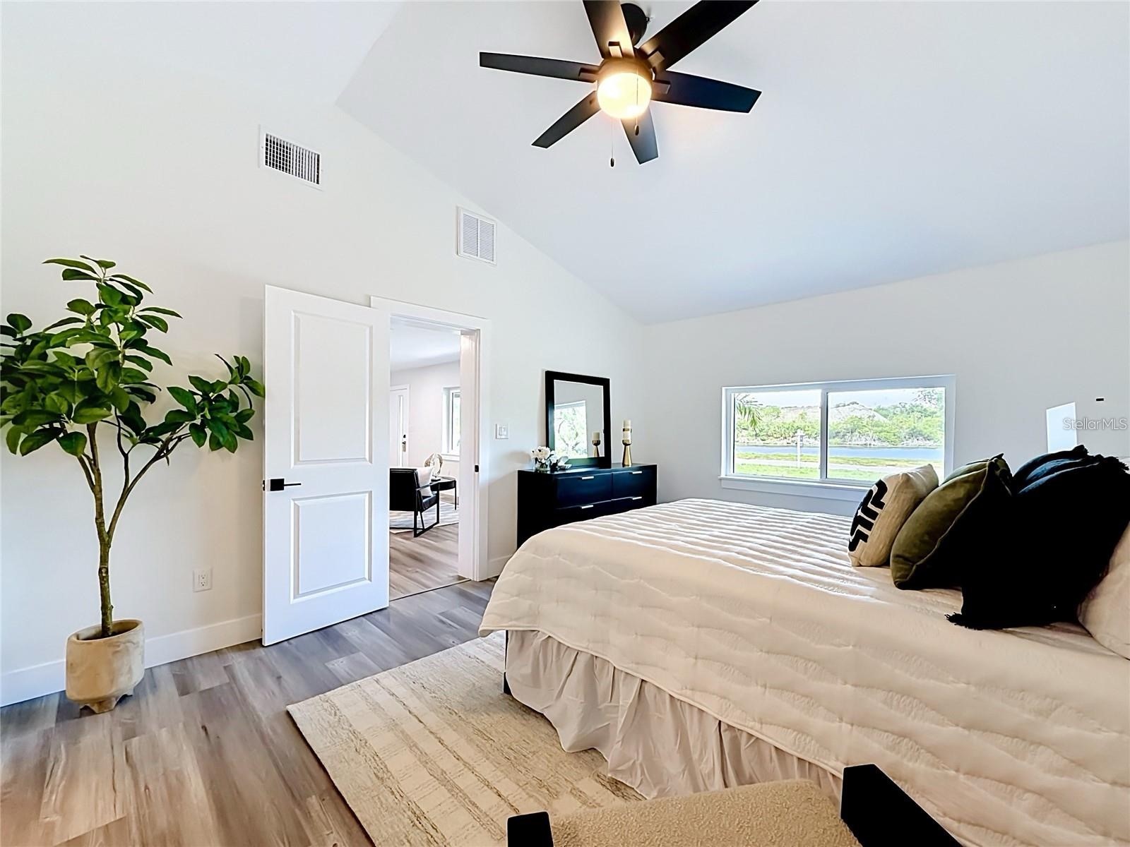 2335 Murilla Way S Saint Petersburg FL 33712 - LAKE MAGGIORE TB8513232 image17
