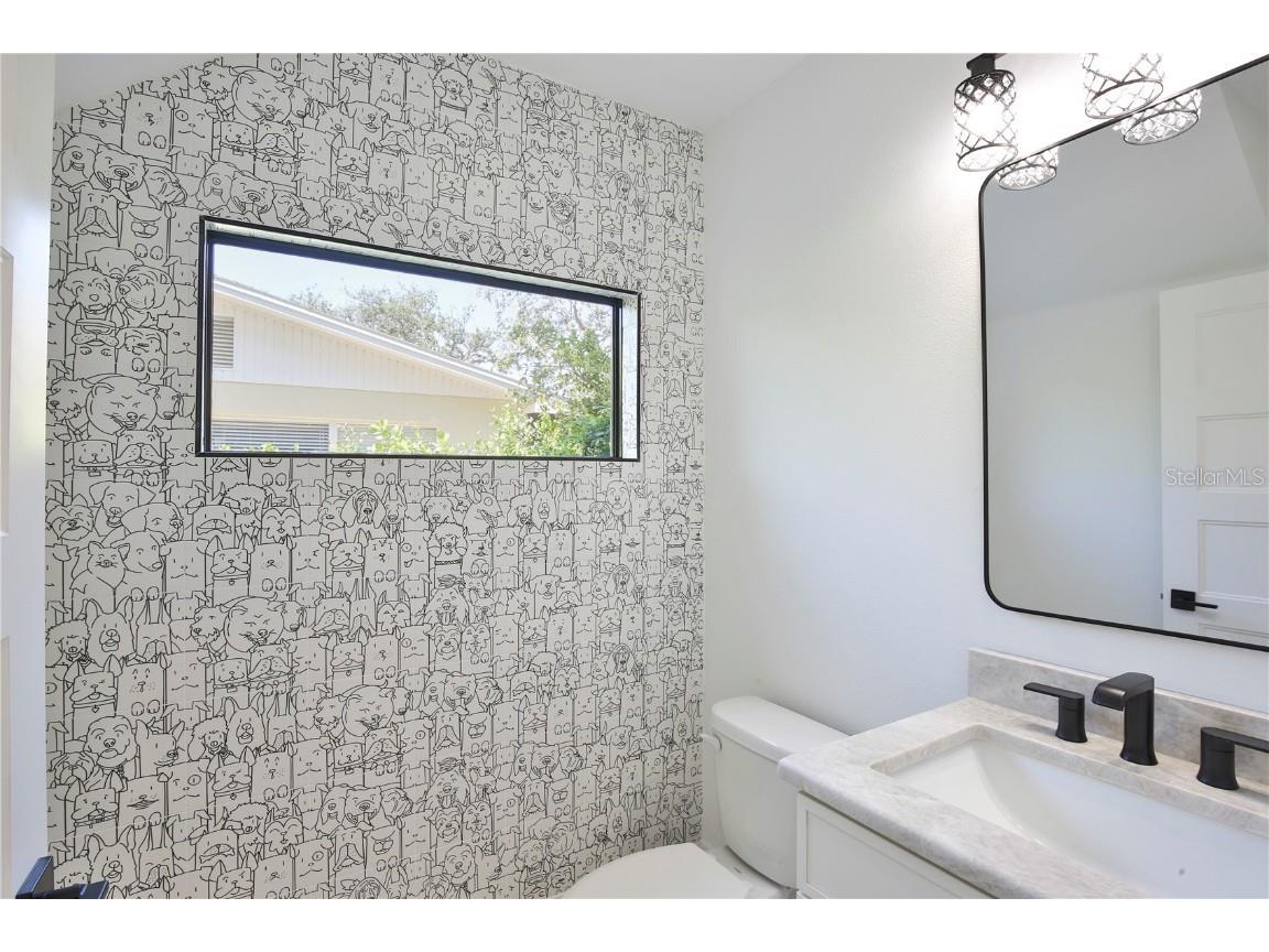 2335 Oak Terrace Sarasota FL 34231 A4652449 image10