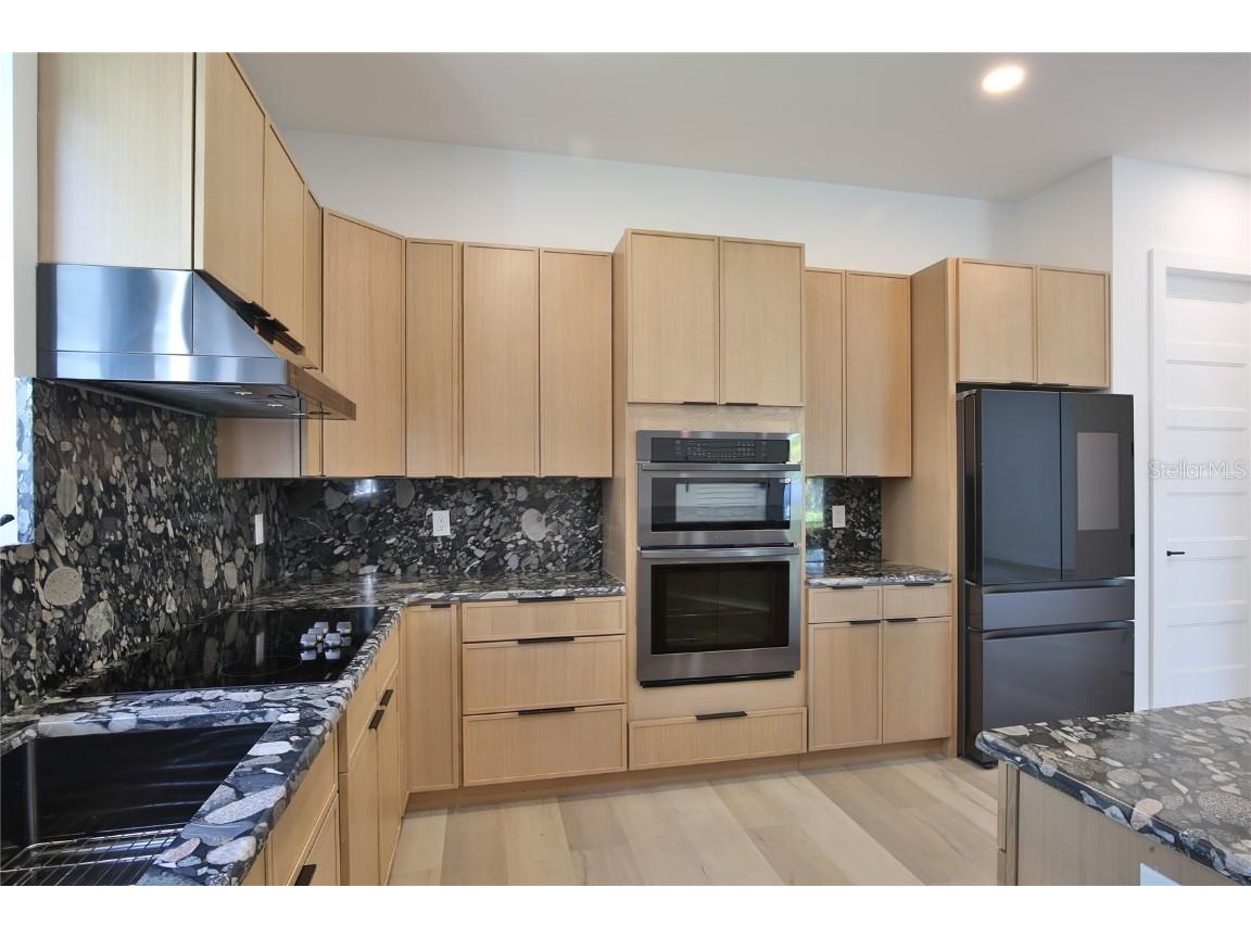 2335 Oak Terrace Sarasota FL 34231 A4652449 image26