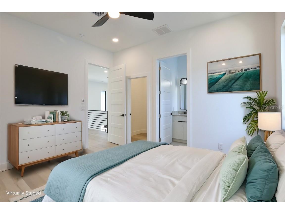 2335 Oak Terrace Sarasota FL 34231 A4652449 image37