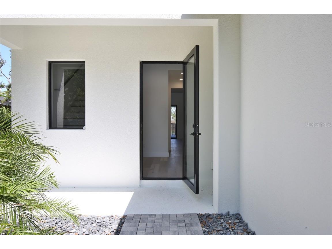 2335 Oak Terrace Sarasota FL 34231 A4652449 image4