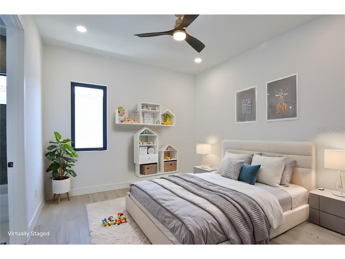 2335 Oak Terrace Sarasota FL 34231 A4652449 image48