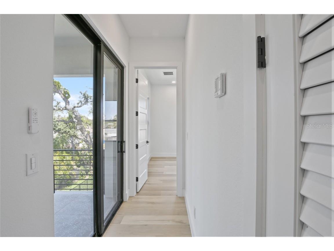 2335 Oak Terrace Sarasota FL 34231 A4652449 image53