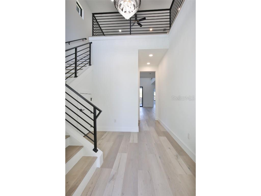 2335 Oak Terrace Sarasota FL 34231 A4652449 image6