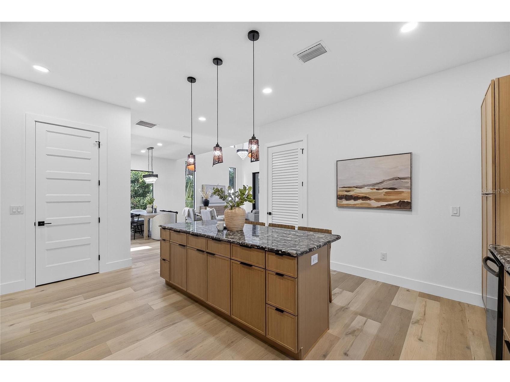 2335 Oak Terrace Sarasota FL 34231 TB8472634 image21