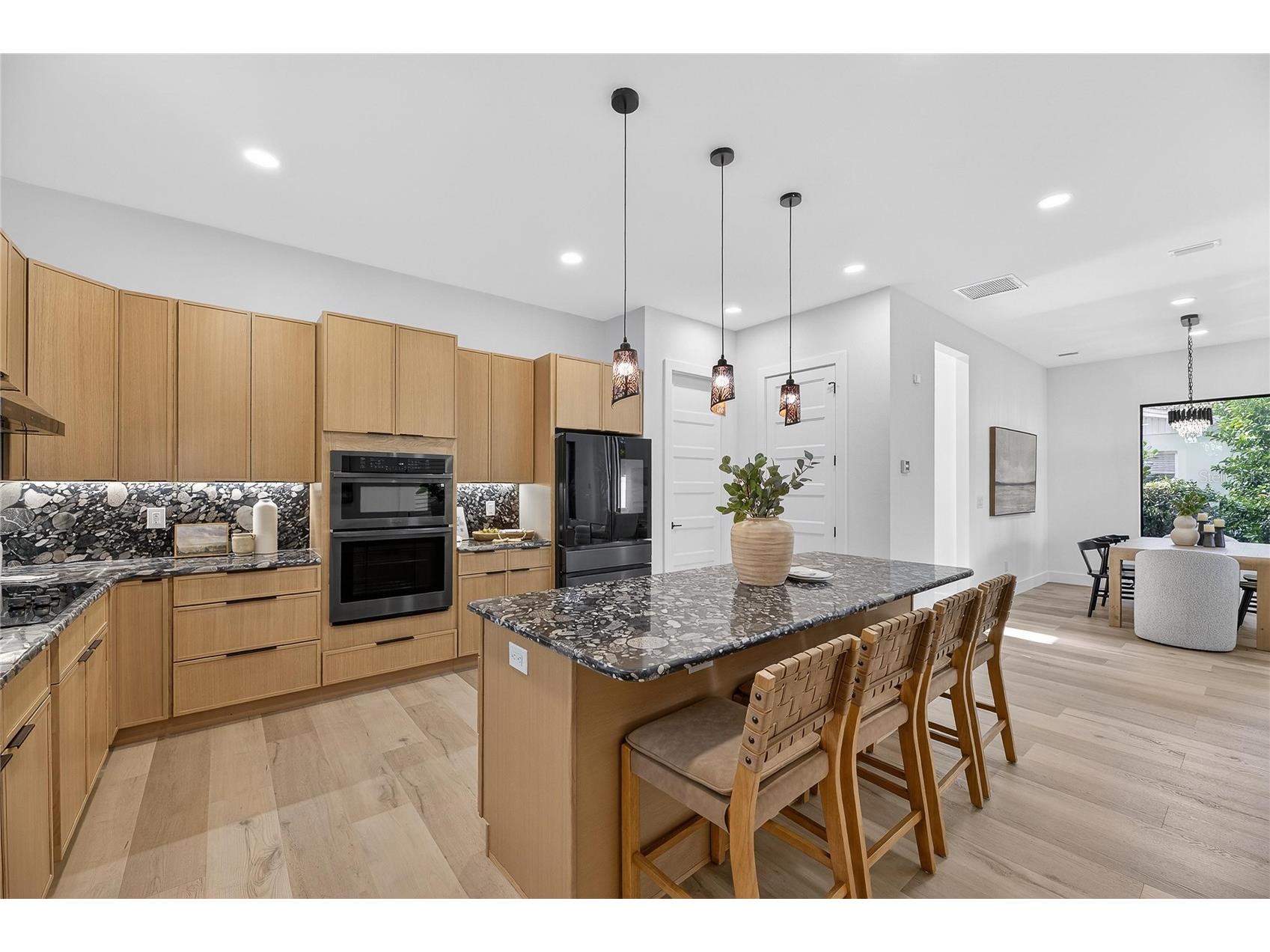 2335 Oak Terrace Sarasota FL 34231 TB8472634 image22