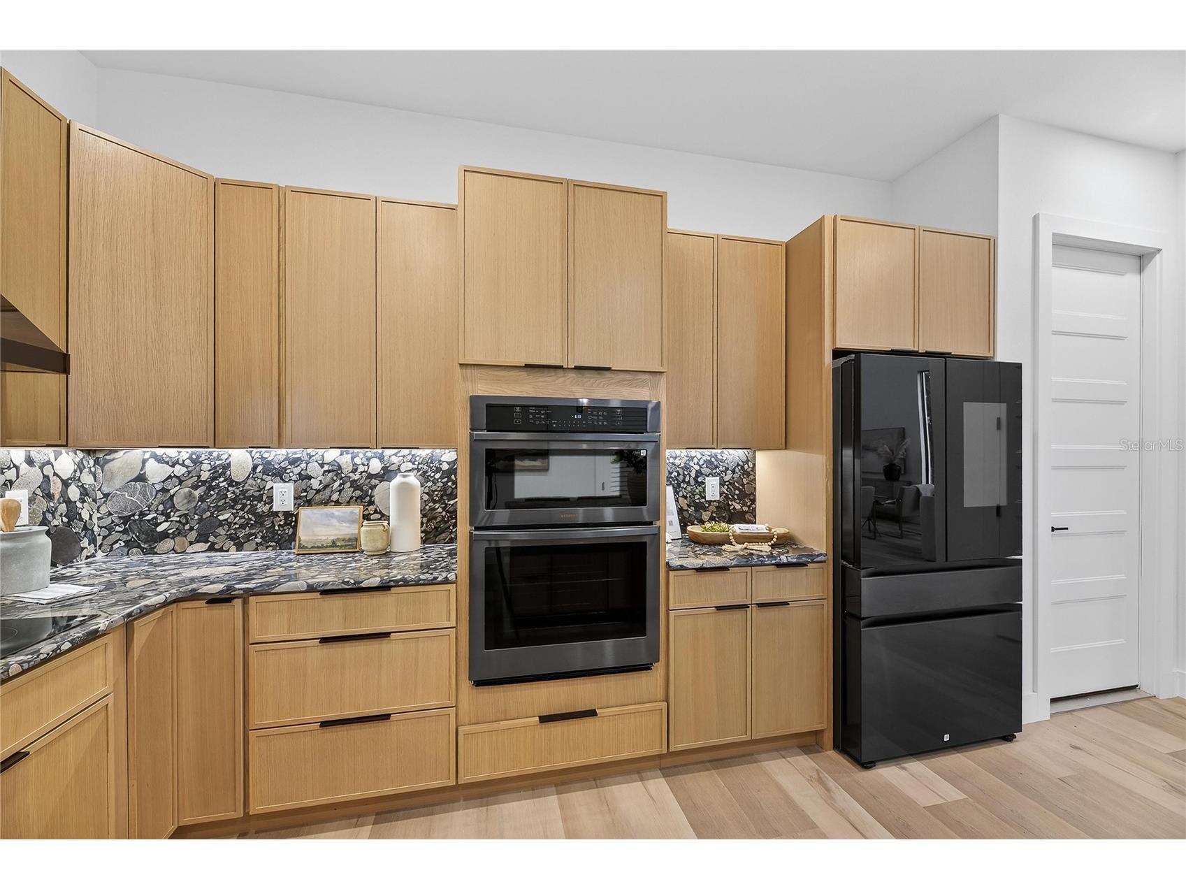 2335 Oak Terrace Sarasota FL 34231 TB8472634 image26