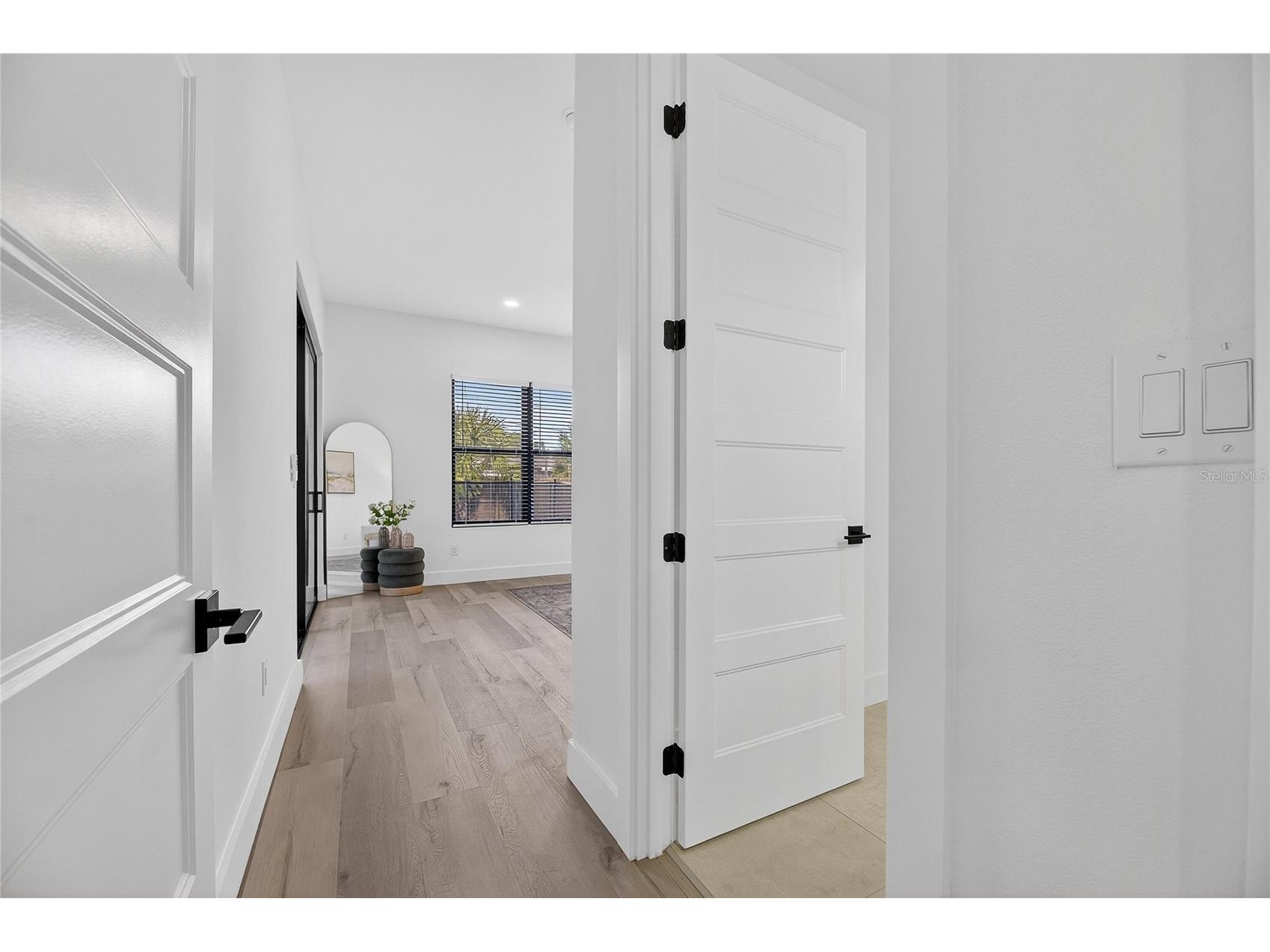 2335 Oak Terrace Sarasota FL 34231 TB8472634 image32