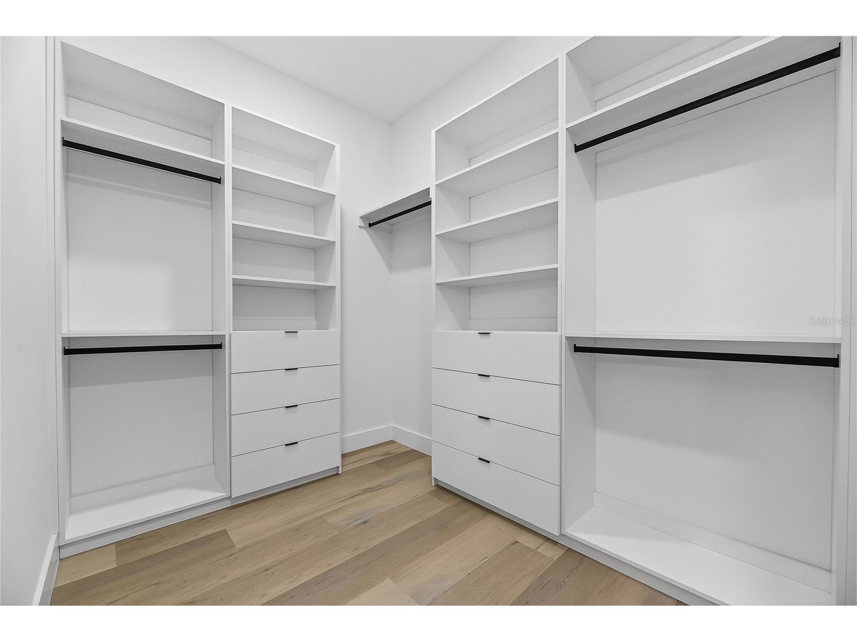 2335 Oak Terrace Sarasota FL 34231 TB8472634 image33