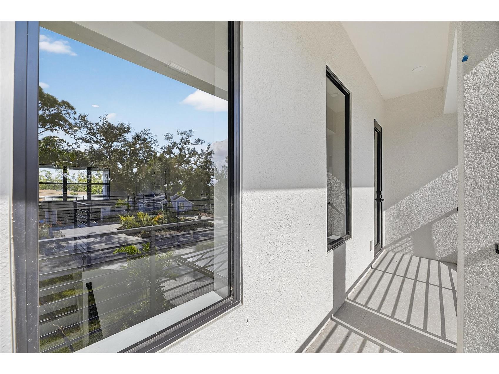 2335 Oak Terrace Sarasota FL 34231 TB8472634 image50