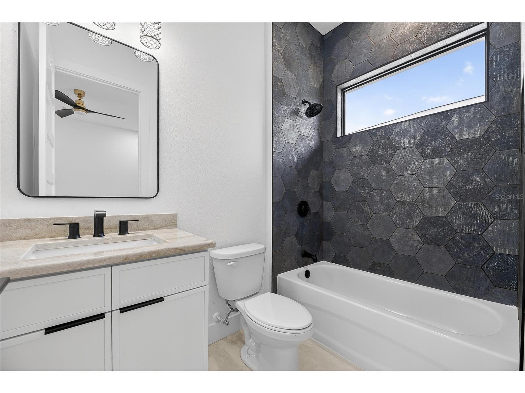 2335 Oak Terrace Sarasota FL 34231 TB8472634 image56