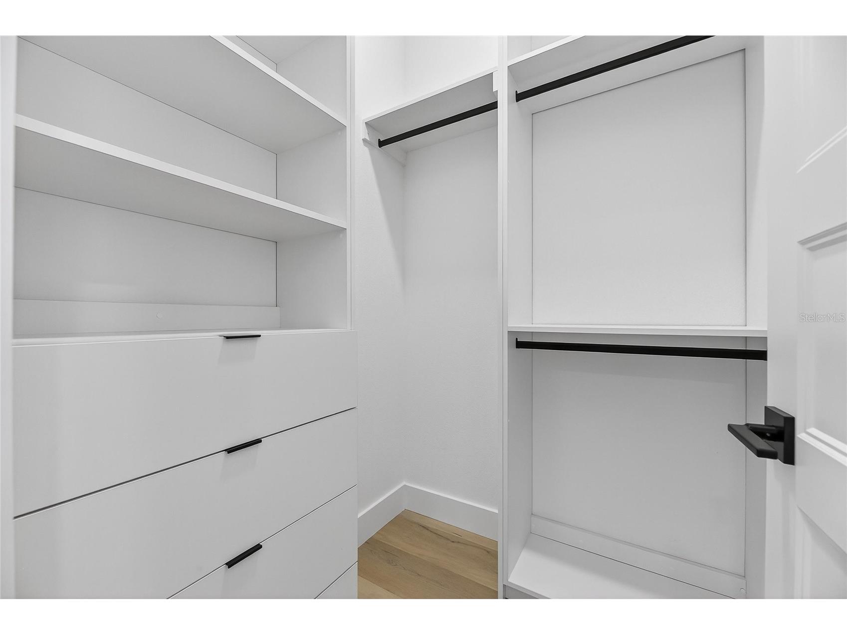 2335 Oak Terrace Sarasota FL 34231 TB8472634 image58