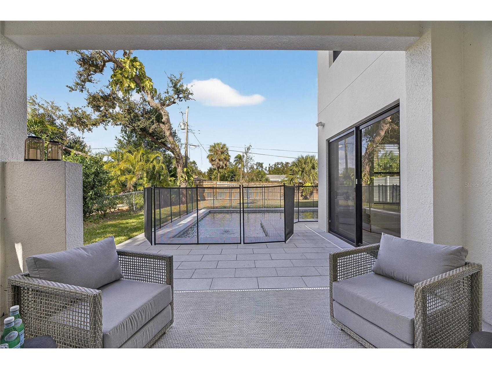 2335 Oak Terrace Sarasota FL 34231 TB8472634 image60