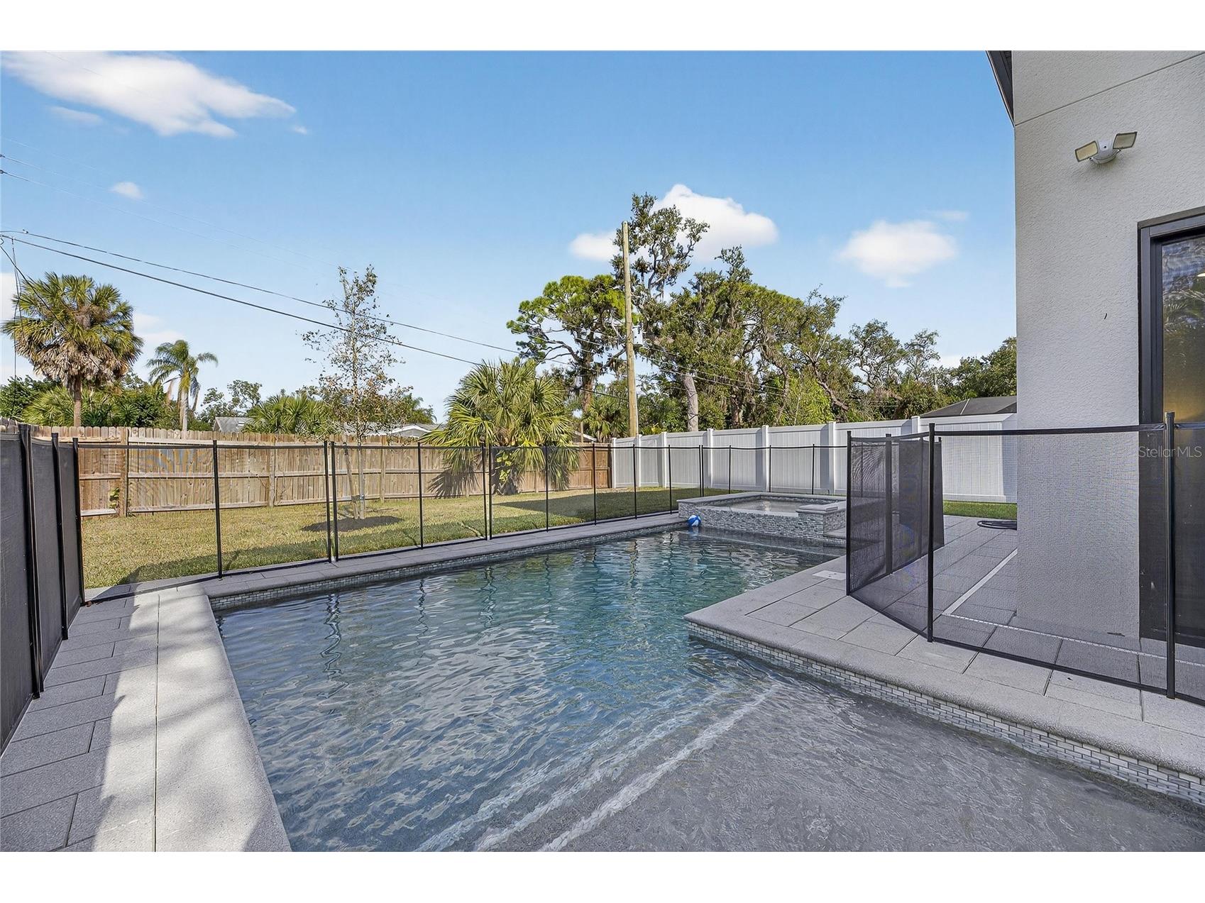 2335 Oak Terrace Sarasota FL 34231 TB8472634 image65