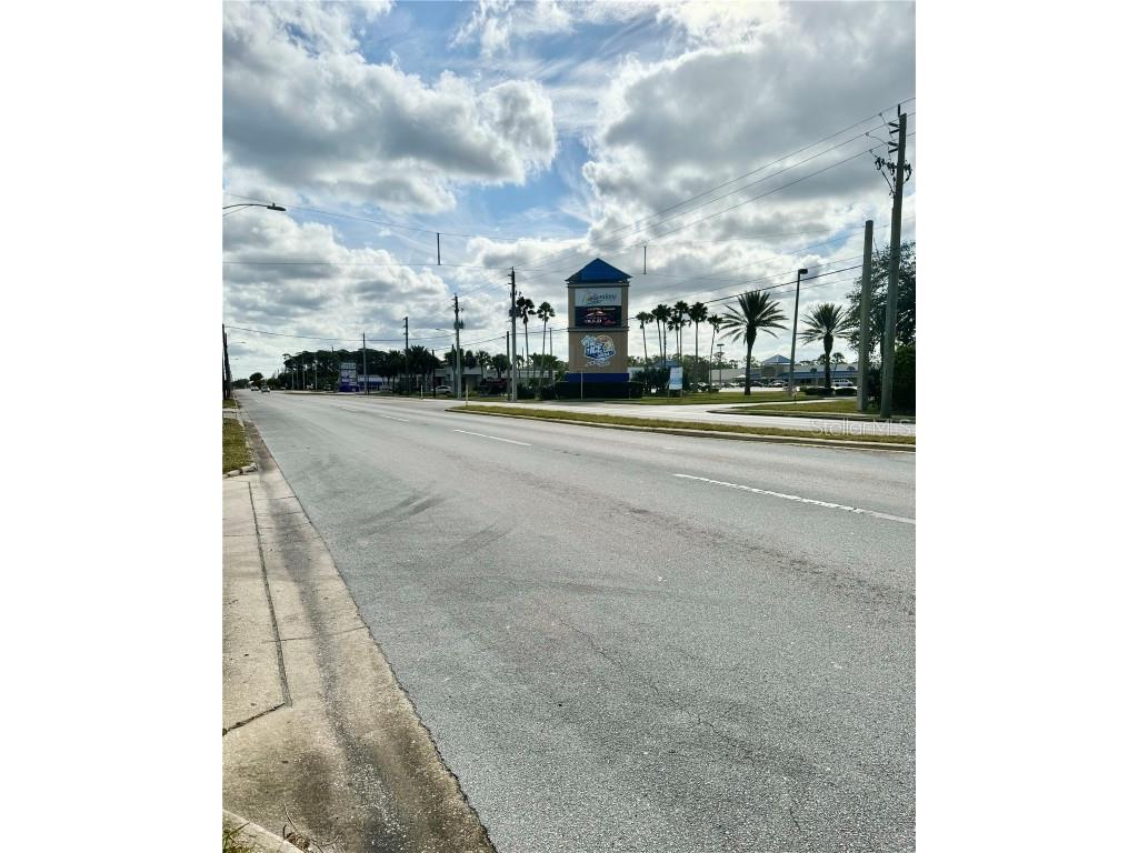 2335 S Ridgewood Avenue South Daytona FL 32119 NS1083248 image8