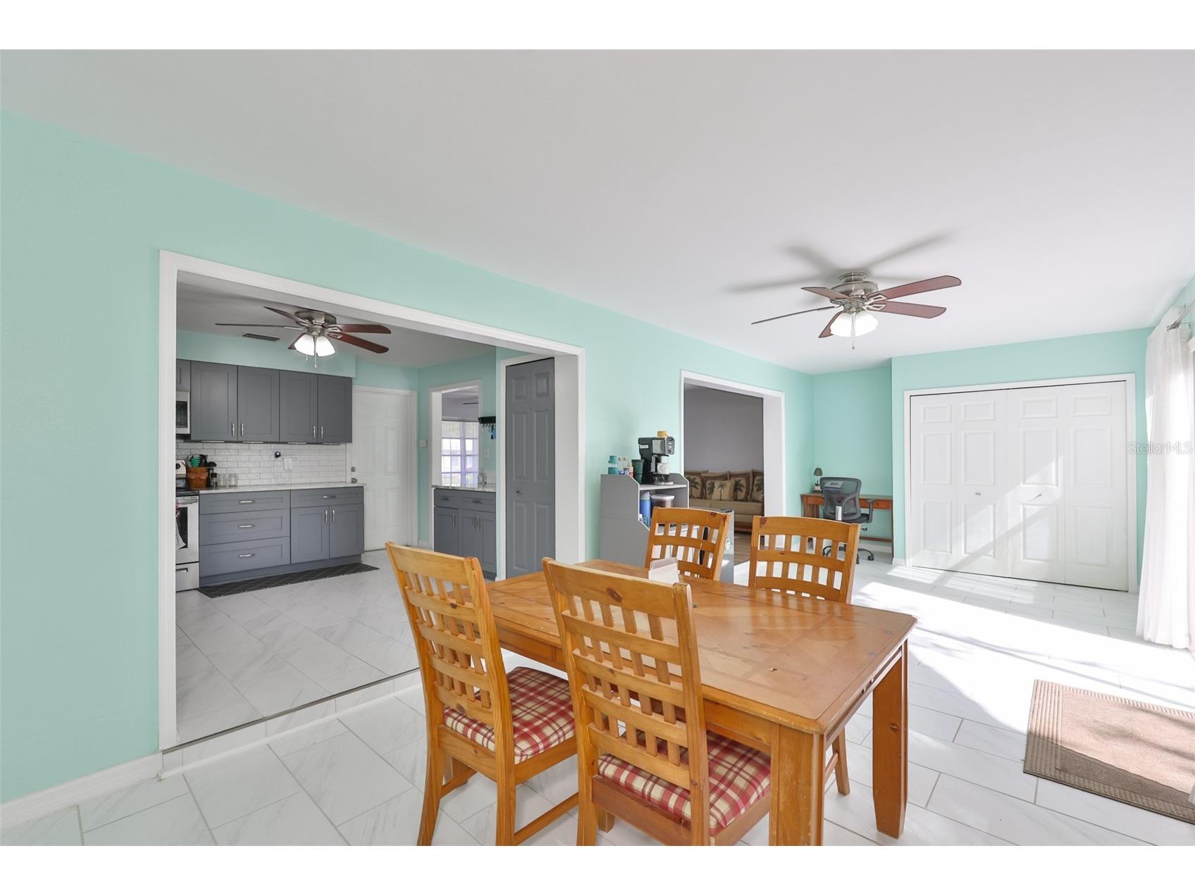2335 Surrey Lane Clearwater FL 33763 TB8517433 image18