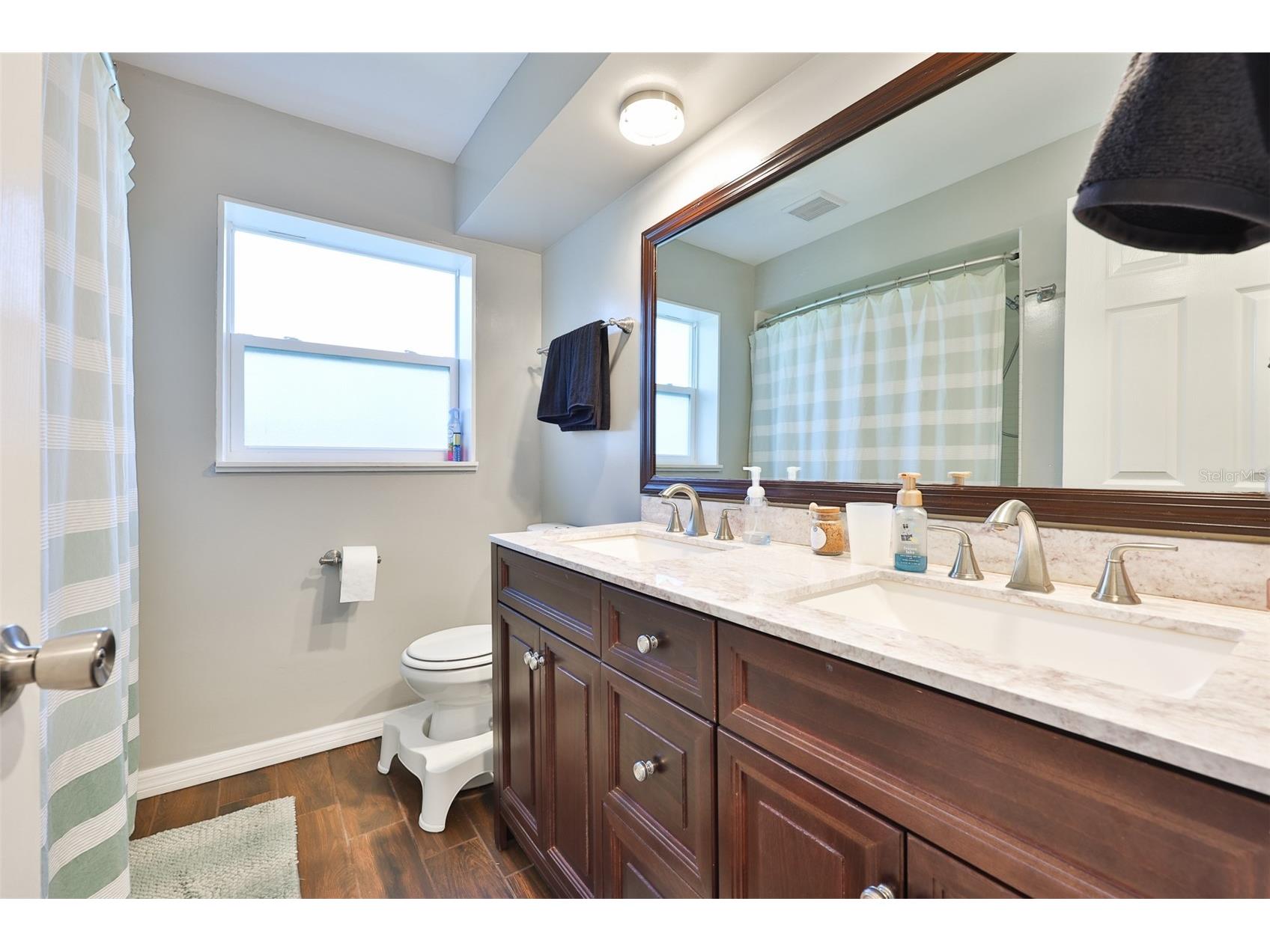 2335 Surrey Lane Clearwater FL 33763 TB8517433 image26