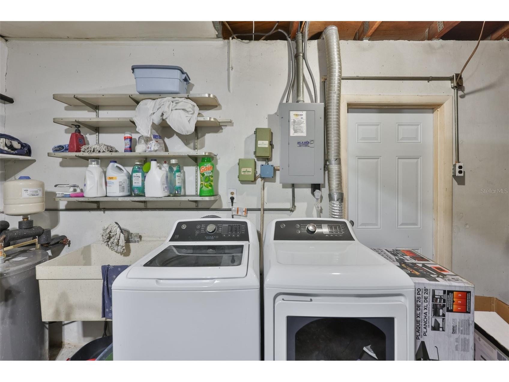 2335 Surrey Lane Clearwater FL 33763 TB8517433 image32