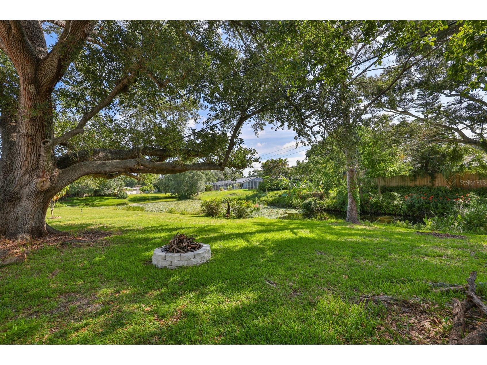2335 Surrey Lane Clearwater FL 33763 TB8517433 image35