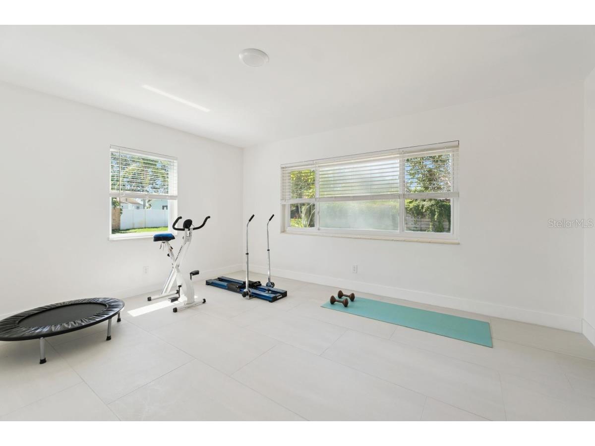 2335 Tropical Shores Drive SE Saint Petersburg FL 33705 A4683484 image18