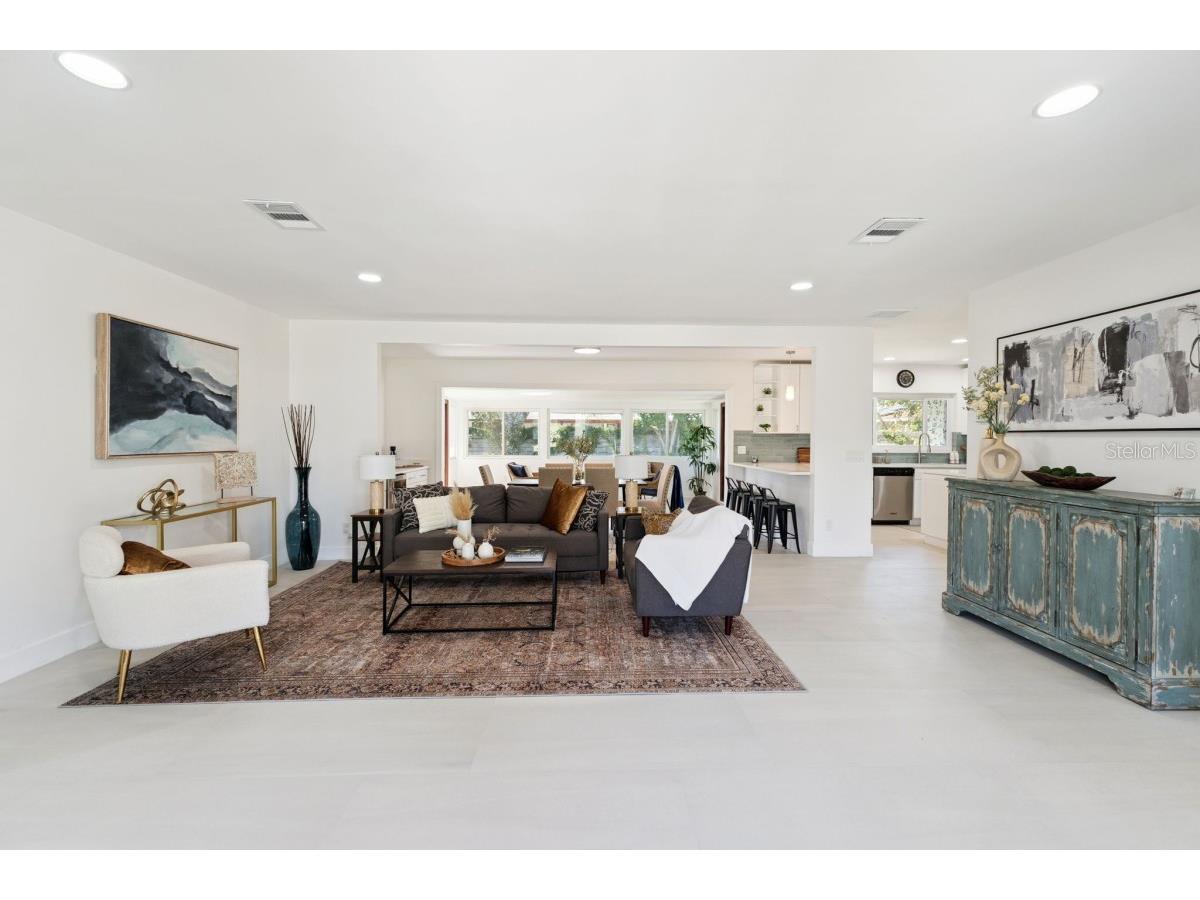 2335 Tropical Shores Drive SE Saint Petersburg FL 33705 A4683484 image7