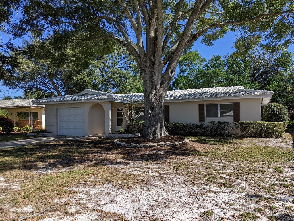 2335 Tudor Ln Clearwater FL 33763 U8216946 image1