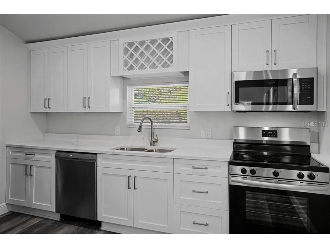 2335 W Beach Street Tampa FL 33607 R4910090 image8