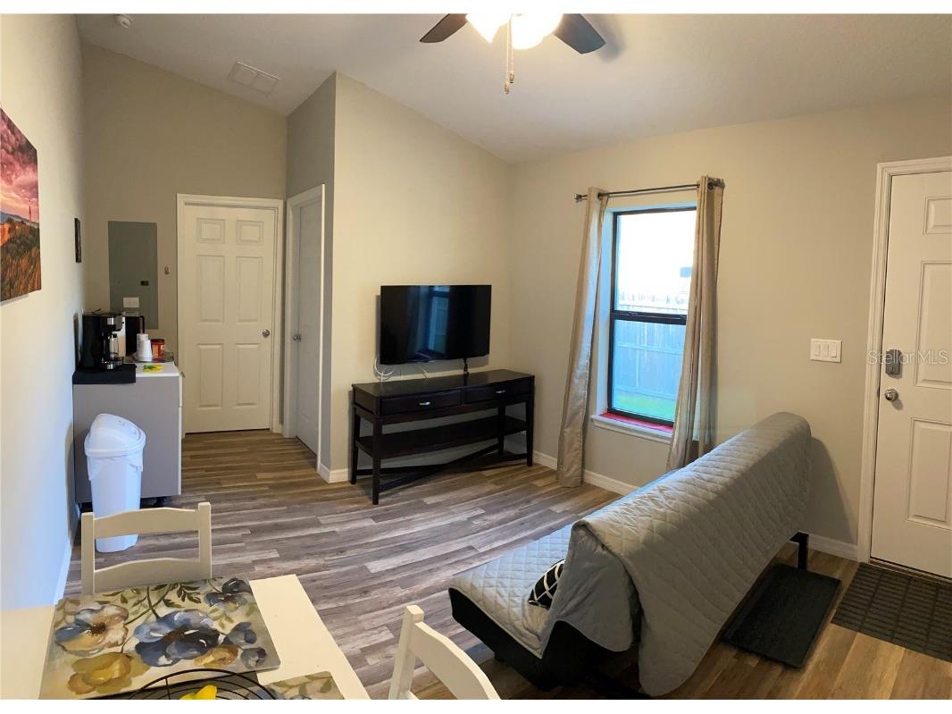 2336-2338 E Jersey Avenue Orlando FL 32806 S5133472 image11