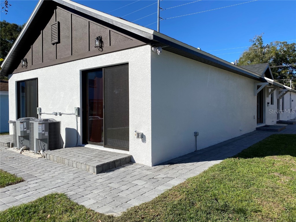 2336-2338 E Jersey Avenue Orlando FL 32806 S5133472 image4