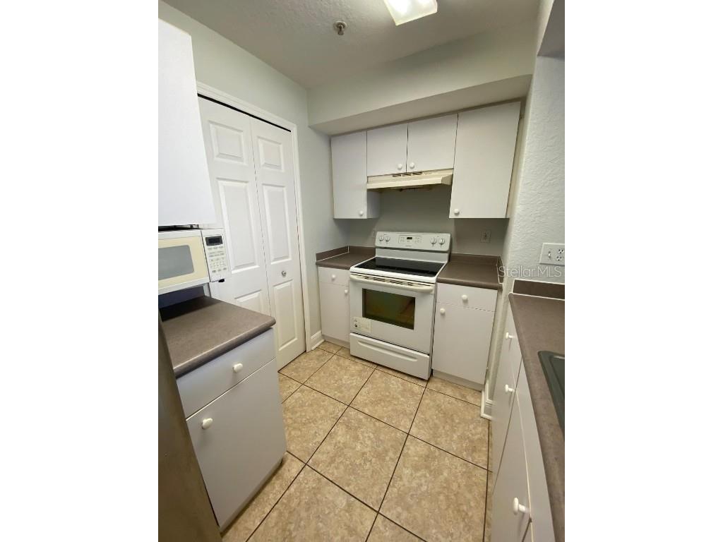 2336 Midtown Terrace #932 Orlando FL 32839 O6321771 image5