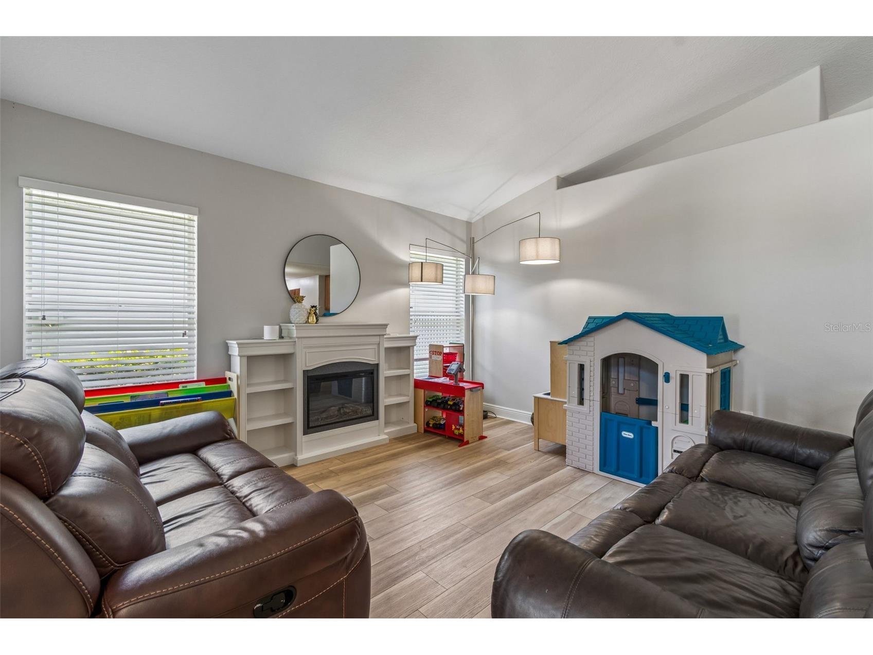 2336 Nesslewood Drive Wesley Chapel FL 33543 TB8499263 image10