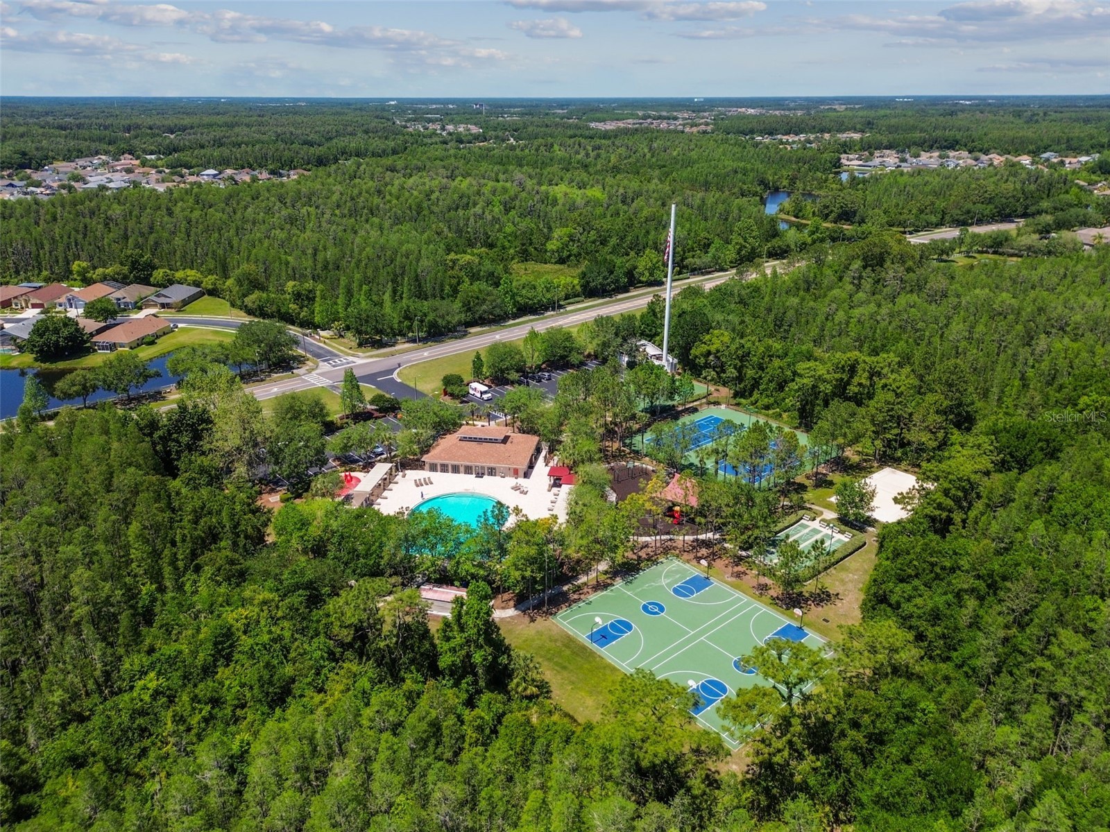 2336 Nesslewood Drive Wesley Chapel FL 33543 TB8499263 image95