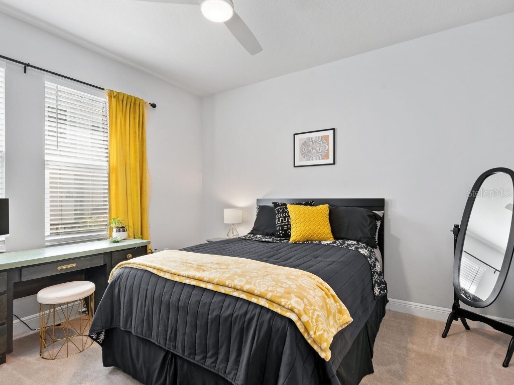 2337 Lindstrom Street Sarasota FL 34237 A4672797 image24