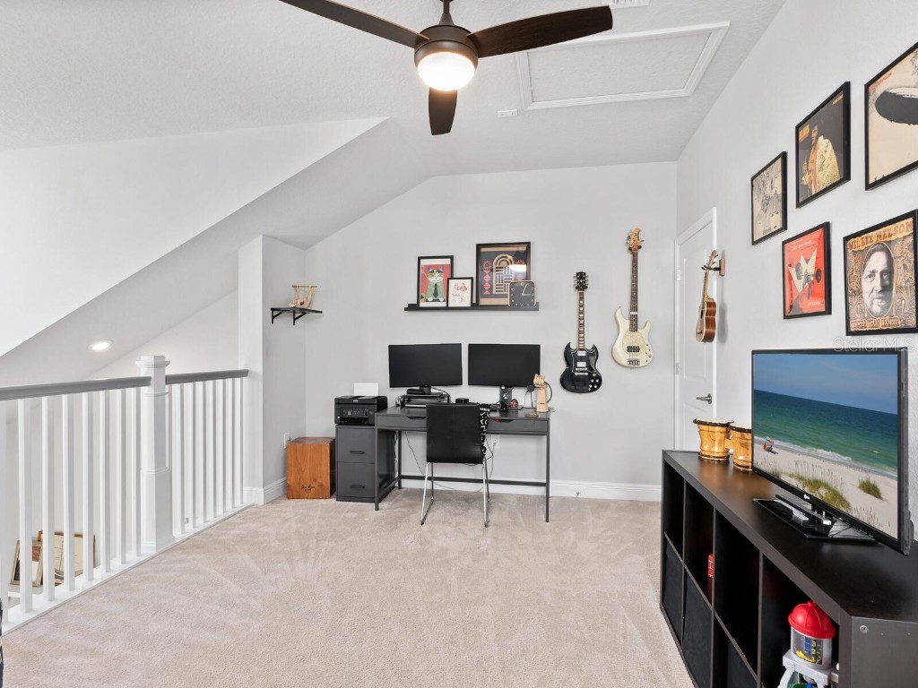 2337 Lindstrom Street Sarasota FL 34237 A4673872 image15