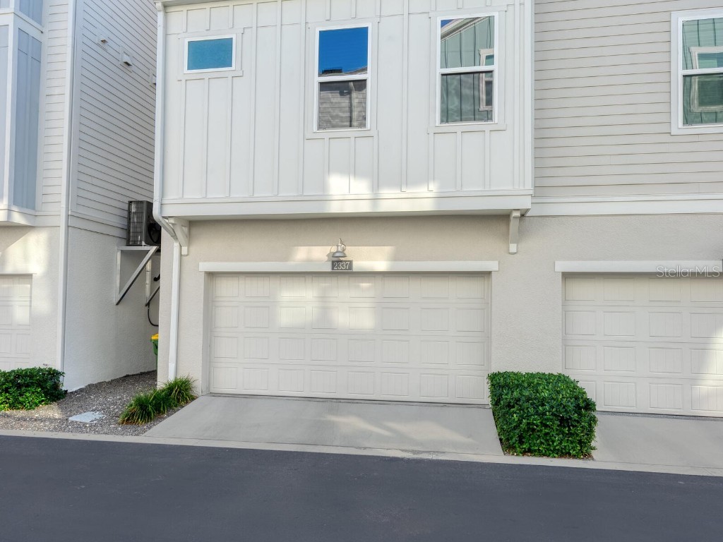 2337 Lindstrom Street Sarasota FL 34237 A4673872 image26