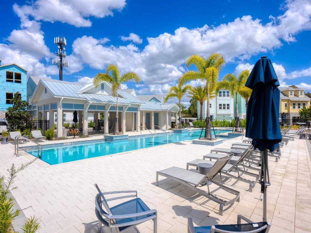 2337 Lindstrom Street Sarasota FL 34237 A4673872 image28