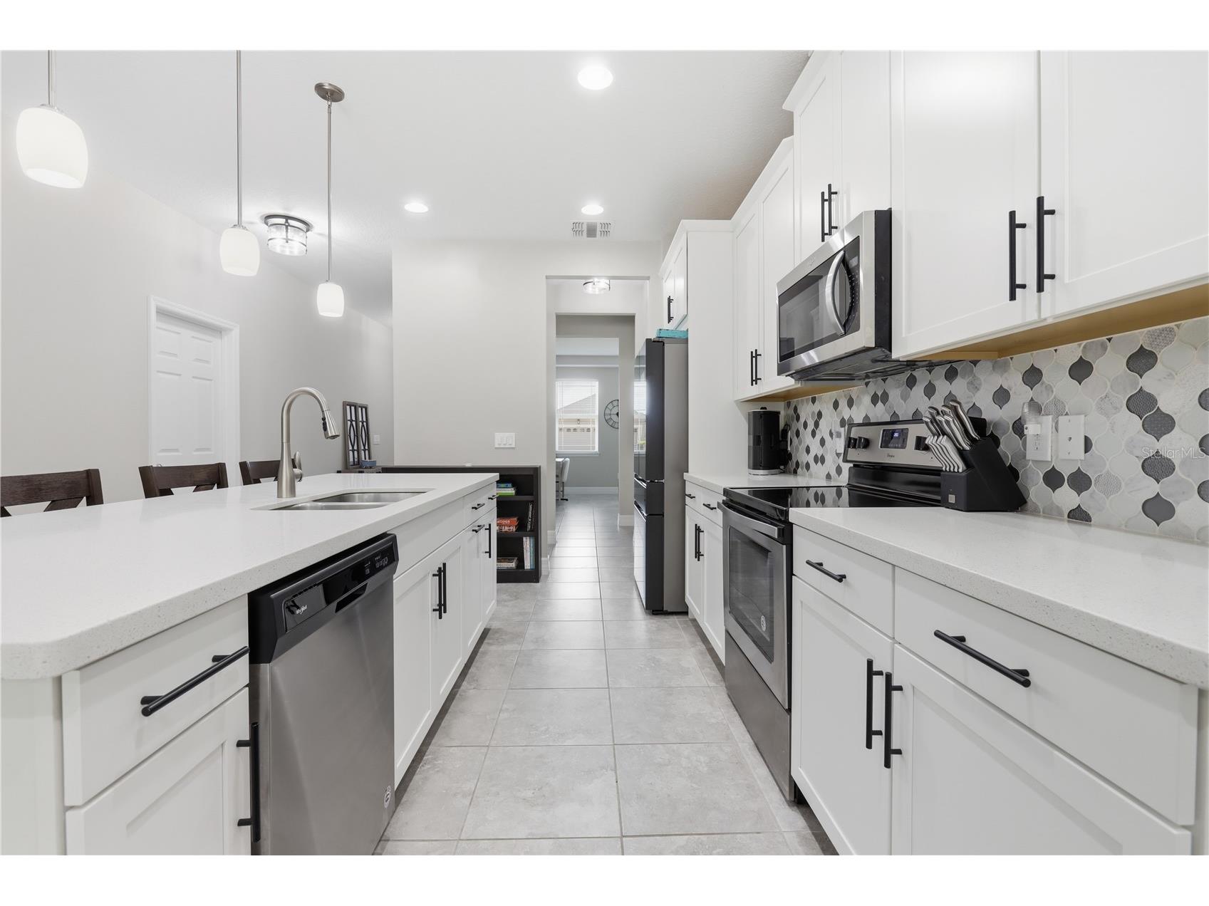 2337 Oxmoor Drive Deland FL 32724 V4947655 image14