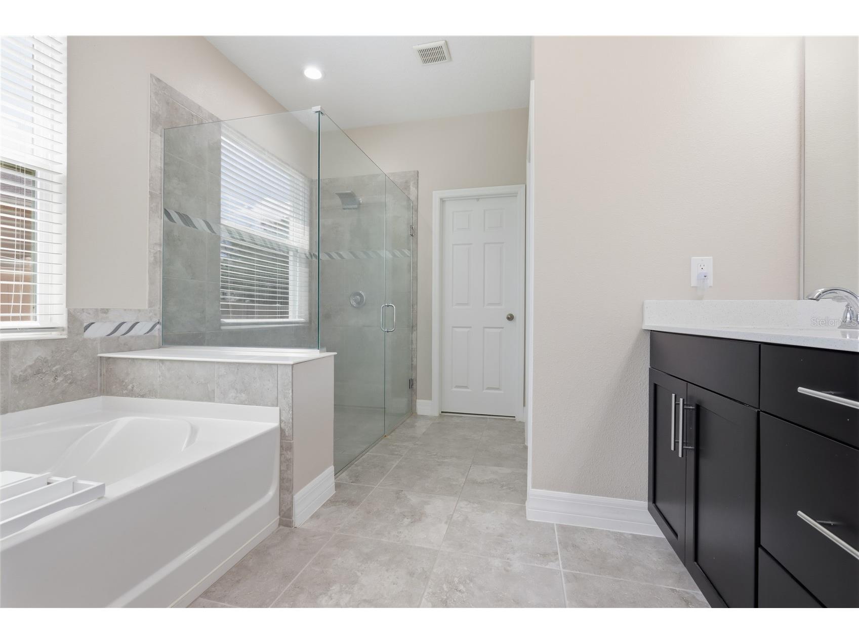 2337 Oxmoor Drive Deland FL 32724 V4947655 image30