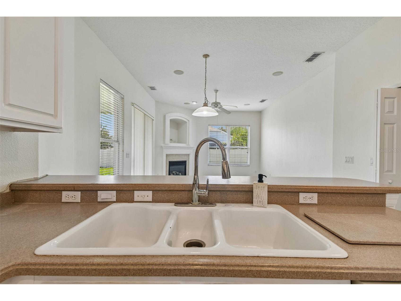2337 Treymore Drive Orlando FL 32825 O6422905 image18