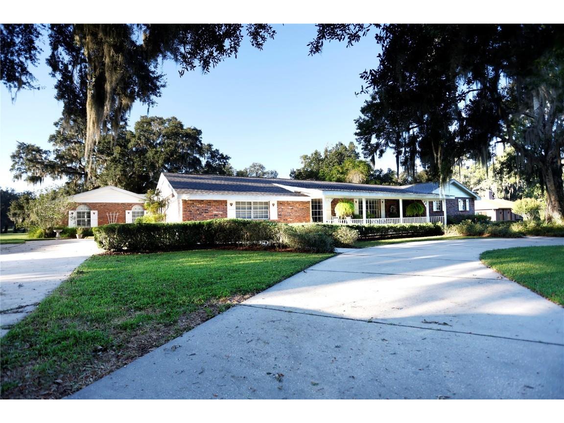 23378 Eppley Drive Brooksville FL 34601 W7880183 image1