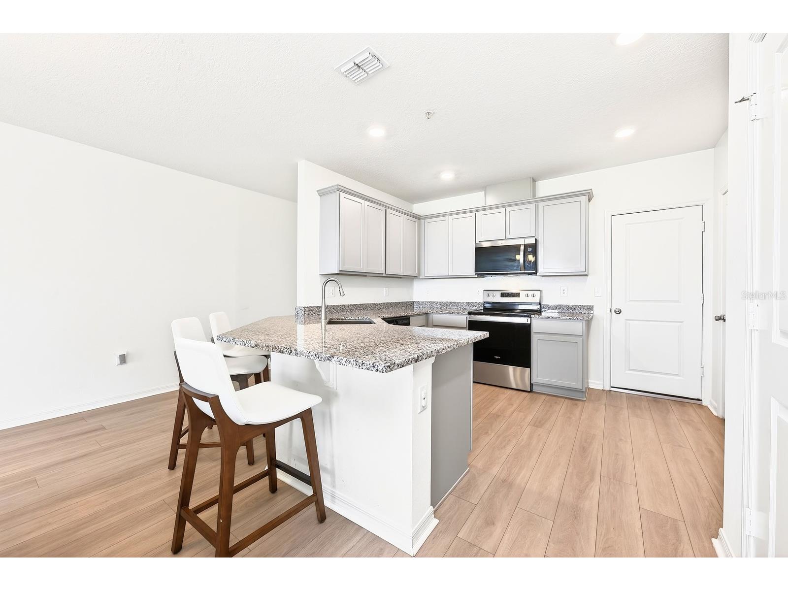 2338 Carrabelle Way Sanford FL 32771 O6392854 image6