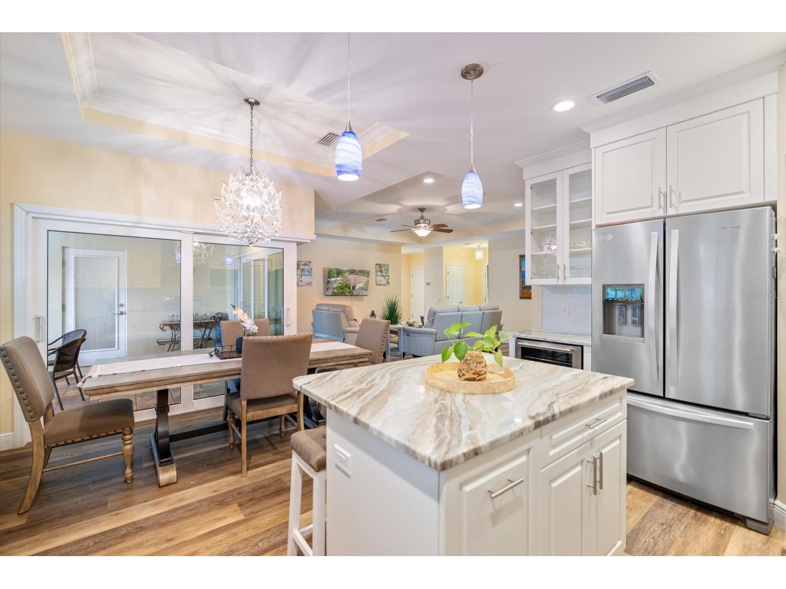 2339 Datura Street Sarasota FL 34239 A4695188 image17