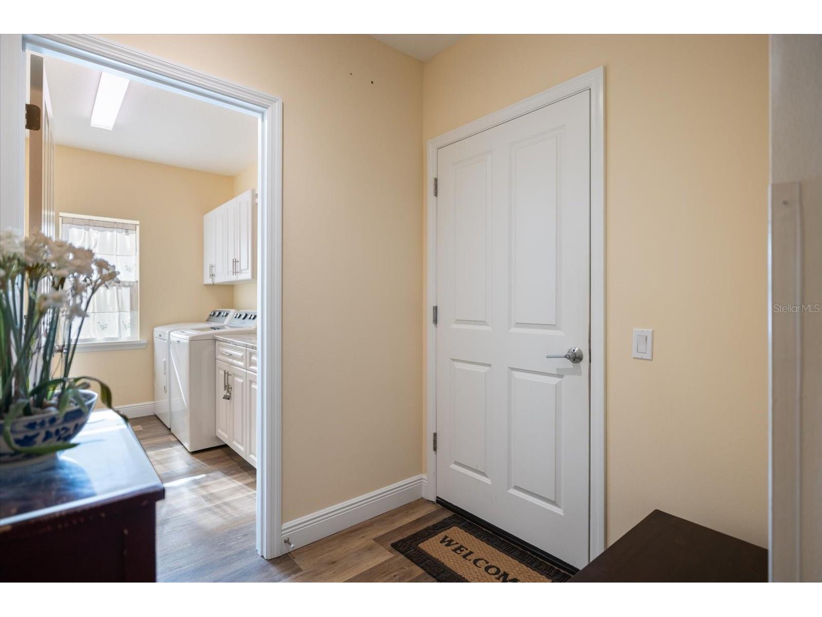 2339 Datura Street Sarasota FL 34239 A4695188 image28