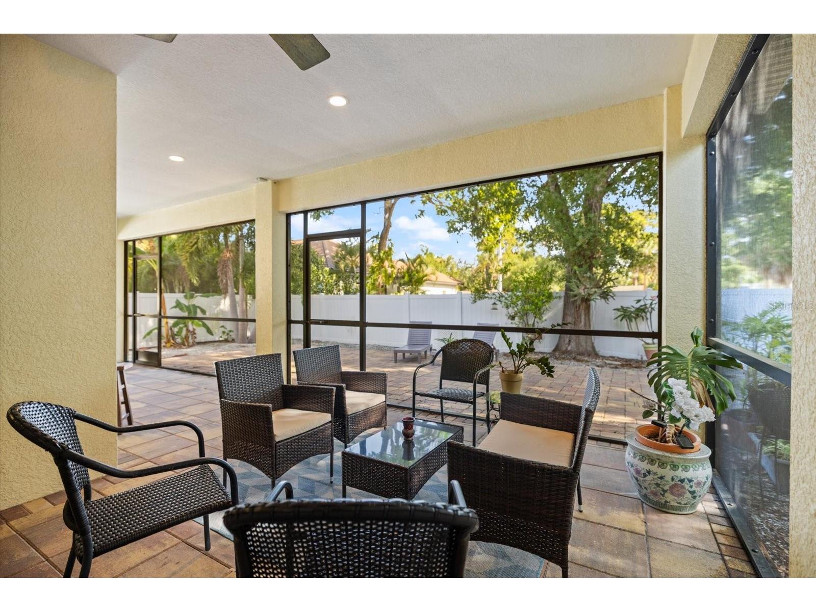 2339 Datura Street Sarasota FL 34239 A4695188 image41
