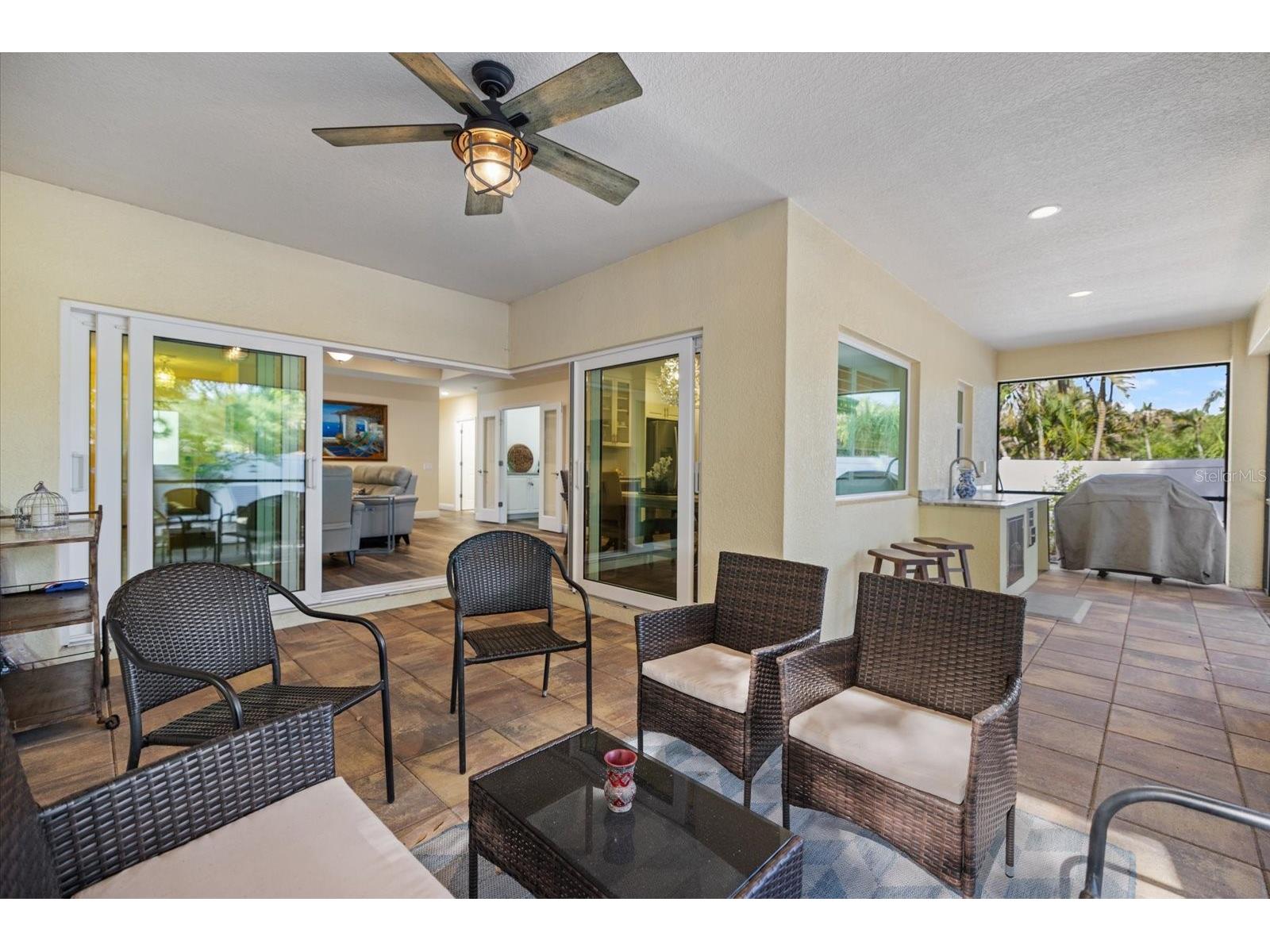 2339 Datura Street Sarasota FL 34239 A4695188 image42