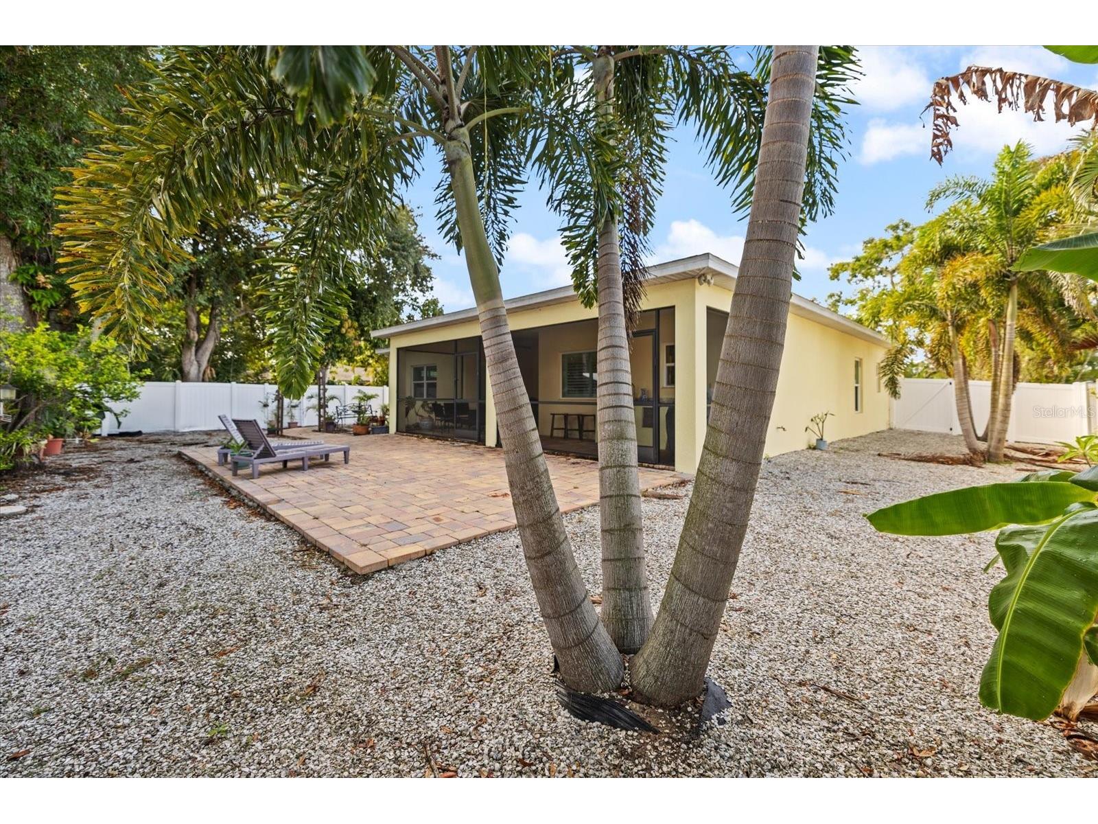 2339 Datura Street Sarasota FL 34239 A4695188 image49