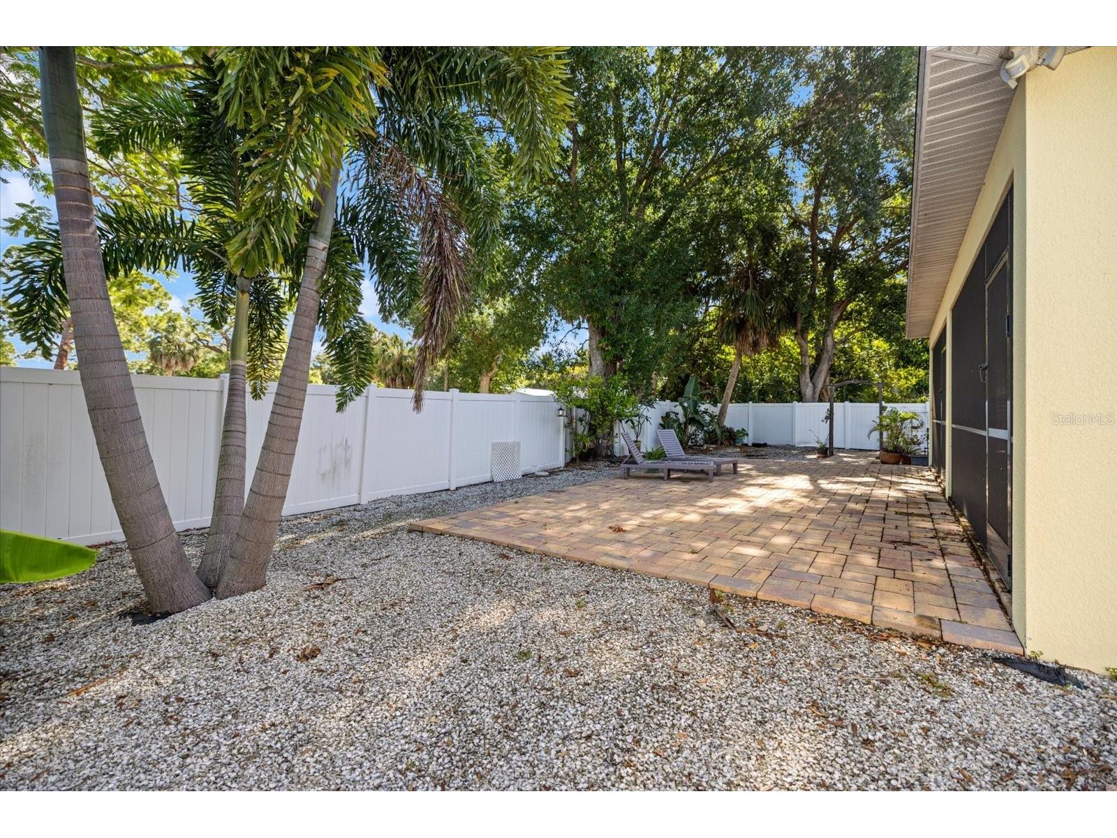 2339 Datura Street Sarasota FL 34239 A4695188 image53
