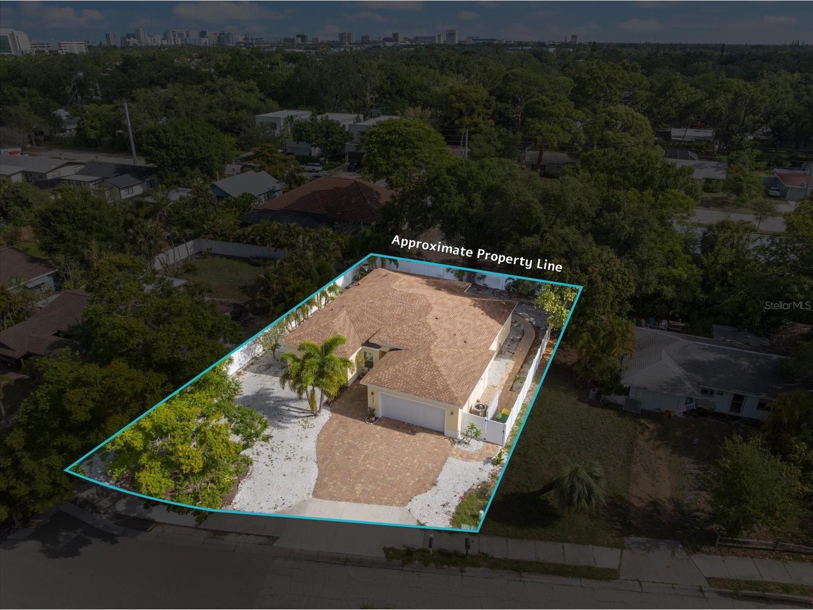 2339 Datura Street Sarasota FL 34239 A4695188 image58